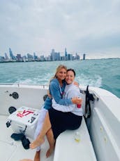 Superbe yacht Carver à plusieurs niveaux de 47 pieds à Chicago pouvant accueillir jusqu'à 13 personnes