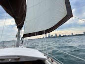 Charter this beautiful Catalina from Milwaukee, WI - Captain Included