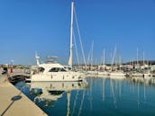 Charter 46' Beneteau Antares Motor Yacht in Rethymno, Greece