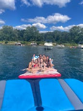 Lake Geneva Wakeboat! 2020 AXIS A24 FOR 10 GUESTS $275/hr 3hr MINIMUM