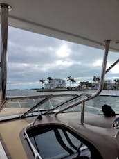 Bareboat Charter up to 12! 2006 Regal Motor Yacht Charter in Siesta Key, Florida