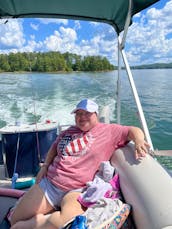 Qwest Pontoon | The Perfect Day on Lake Allatoona