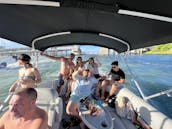 Bentley 200 Pontoon for 12 people in Miami Beach , Florida