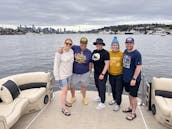 Lake Union cruise on Seattle's only Expandable Pontoon Boat