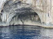 Excursion en bateau à Capri (tout compris)