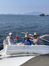 Charter Azimut 42 Motor Yacht In Ixtapa, Guerrero