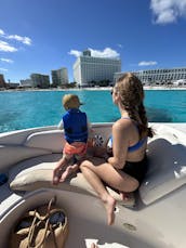 CAIRO 27' Motor boat in Cancún, Quintana Roo