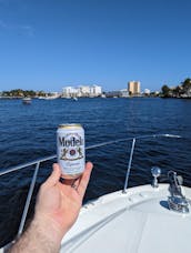 Yacht à moteur Sea Ray Sundancer de 38 pieds à Fort Lauderdale