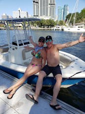 Party, Cruise thru Fort Lauderdale Stopping at Sandbars and Island Hopping