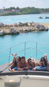 50' Azimut All-Inclusive Yacht Charter in Playa del Carmen.