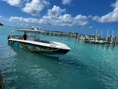 35ft marlin for Charter fish,Snorkel, pigs, turtles and more in Nassau,Bahamas