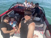 23' HeyDay Surf Boat Rental in Hurricane, Utah