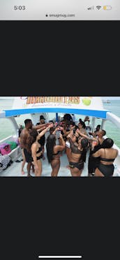 DELUXE BOAT FOR PRIVATE VIP BACHELORETTE/BIRTHDAY PARTY