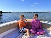 Private Cruises around Charleston for up to 7 guests!