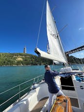 Private Sail along the Tagus River (40ft)