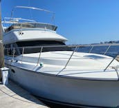 Luxury Yacht Boston Harbor Sunset Cruise and Boat Tours