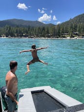 Pontón flotante para parque acuático en el lago Tahoe: 4 horas