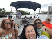 28ft Pontoon boat in Hollywood, Florida.