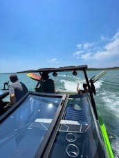 Wakesurf or Just Relax on Canyon Lake with our Experienced Captain