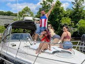 37' Four Winns Vista Luxury Yacht @ JAMES CREEK MARINA! DISCOUNTS🚤 10 GUESTS ⚓️ DMV 🍾 GAS INCLUDED