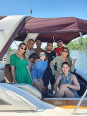 Regal Commodore rent your own boat for 12 people oat 