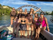 Party Cove & Wakesurf Lesson Rentals - Female Captained Charters - 12 Person Capacity