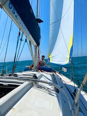 Romantic Sailing Aboard Sailing Yacht with Skipper in Tel Aviv