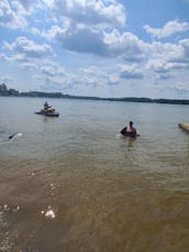 Aluguel de jet ski para momentos divertidos em Lake Wylie, SC