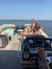 Charter Regency Pontoon Ride Party en Afton