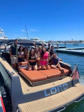 Ultra Luxe 12 passenger VanDutch 40’ perfect for any occasion.  Book your private charter today...cruising out of Newport Beach, Long Beach or Marina Del Ray.