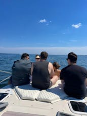 TOUR BOSTON ON A YACHT.. Dinner dates, Beach day rental, Birthday and more !