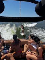 Wakeboat capitaneado de 23 pies en Nashville: Percy Priest Lake y Old Hickory Lake