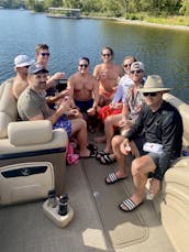 Charter Regency Pontoon Ride Party en Afton