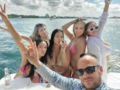 💥 El mejor yate a motor Sea Ray de 37 pies, el mejor alquiler en Miami para hasta 12 personas