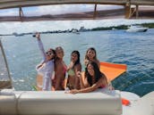 💥Sea Ray 37ft MotorYacht Best Rental in Miami for up to 12  peoples