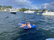 Incrível barco de festa para alugar um iate de 42 pés em Ft Lauderdale!