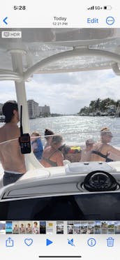 30 foot Jupiter Center Console Rental in Fort Lauderdale, Florida