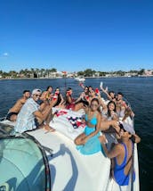 Incrível barco de festa para alugar um iate de 42 pés em Ft Lauderdale!