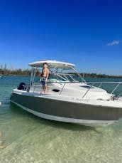 Barco a motor bimotor Robalo R245 en ALQUILER en Nápoles, Isla Marco, Bonita