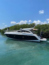 Crewed Charter Motor Yacht in Cancun