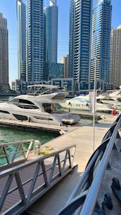 Azimut 45ft Luxury Yacht Cruise in Dubai
