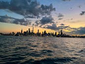 **Affordable Luxury Chicago Boat Rentals for 12 on Lake Michigan / Playpen**