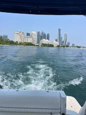 Enjoy Toronto in 41' Motor Yacht! (Mon To Thurs $300/hour)