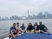 Desfrute de Toronto em um iate a motor de 41 pés! (De segunda a quinta: $300/hora)