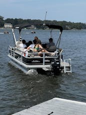 Book this new, 6 person Suntracker Pontoon