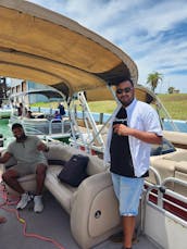 12 Passenger Suntracker Party Barge 24 DLX Pontoon in South Padre Island