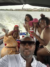 Summer Time Fun "2023 24ft. Pontoon Boat" @ Lake Ray Hubbard