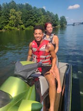 Aluguel de jet ski divertido para a família em Lake Norman, NC