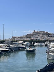 Monterey 278 SS Motor Yacht Rental in Eivissa, Illes Balears