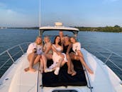 38ft Sea Ray Sport Yacht for Charter on the Ohio River - Louisville